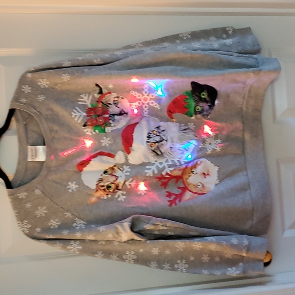 Freeze Tops - Cute light up Christmas sweater